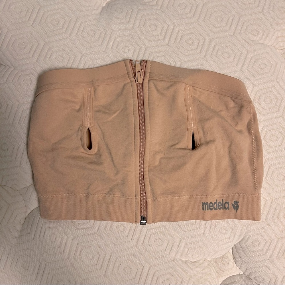 Medela pumping bra